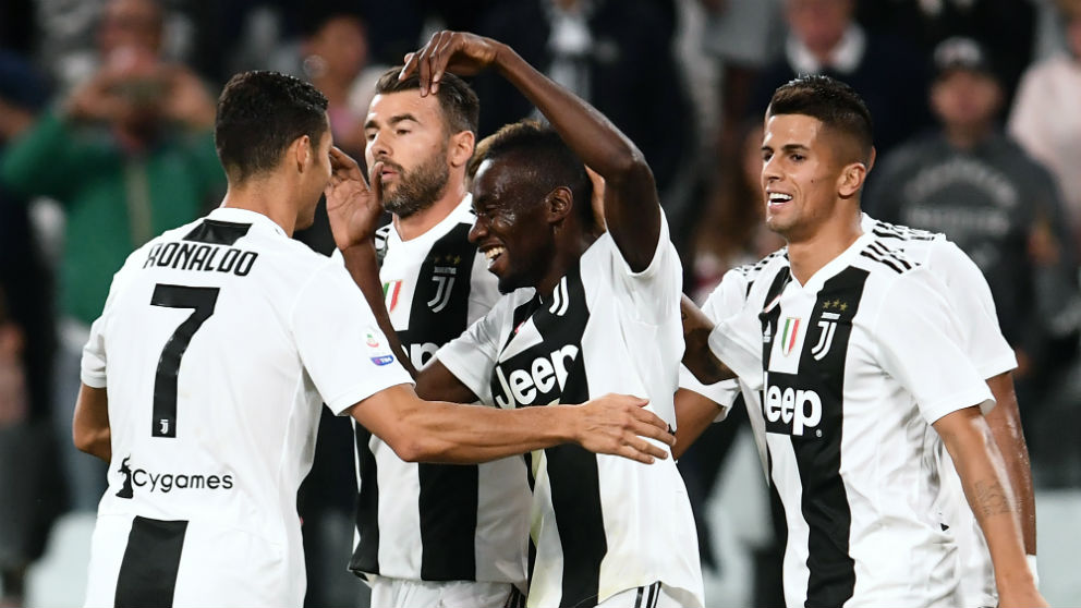 Los jugadores de la Juventus celebran un gol en la Serie A. (AFP)