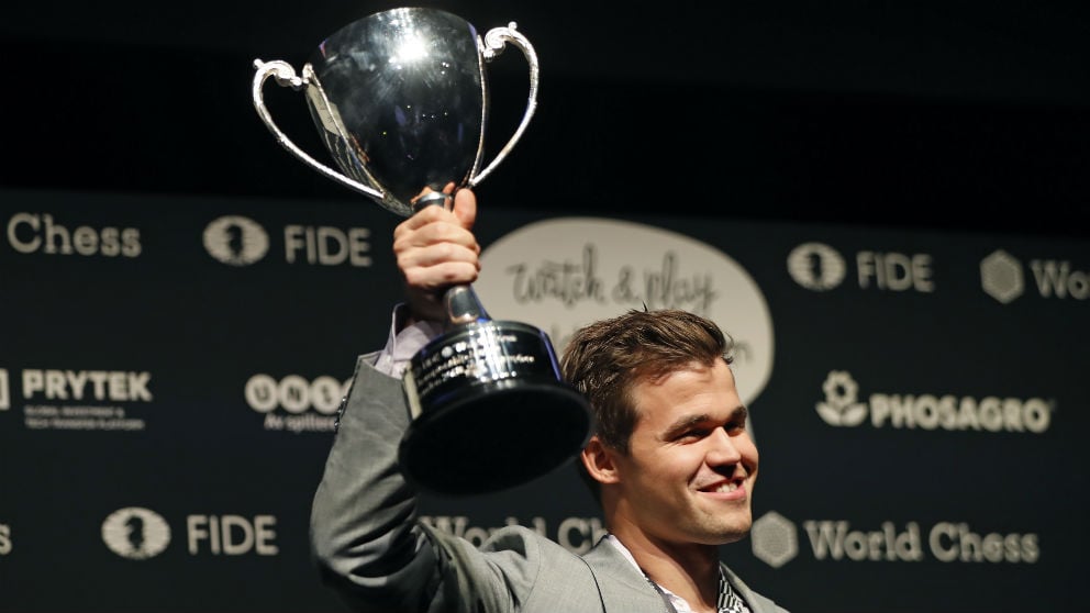 Carlsen gana el Mundial de ajedrez. (AFP)