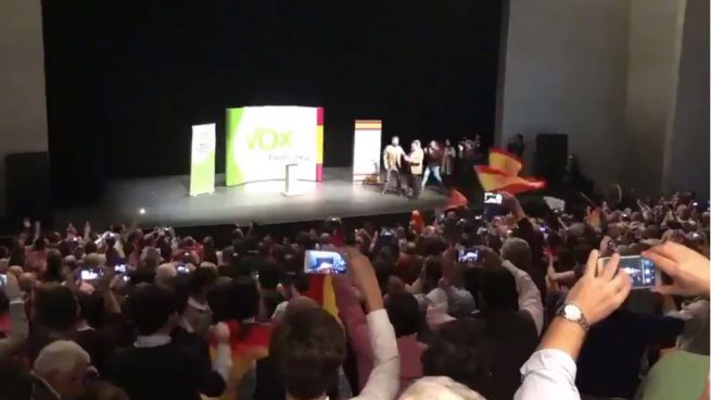 Santiago Abascal vuelve a llenar un auditorio, esta vez en Jaén