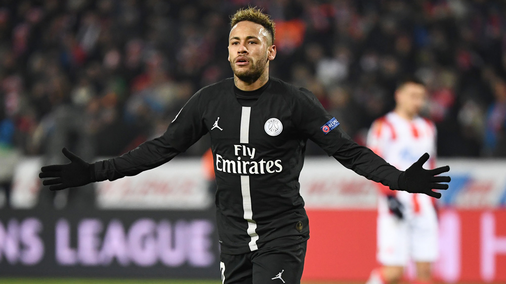 Neymar celebra su gol ante el Estrella Roja (AFP).