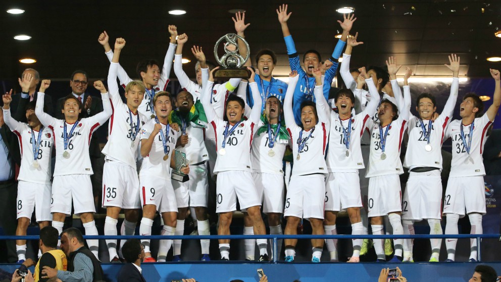 Los jugadores del Kashima celebran el título de la AFC Champions League. (AFP)