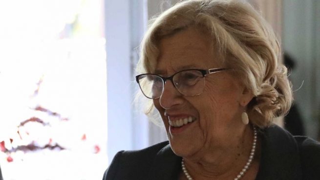 Carmena permanecerá ingresada hasta el 2 de enero por infección tras su intervención de tobillo