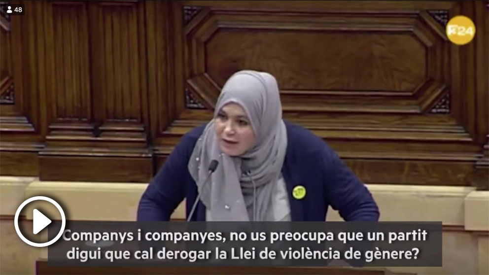 La diputada de ERC en el Parlament, Najat Driouech, llama «machista» a VOX