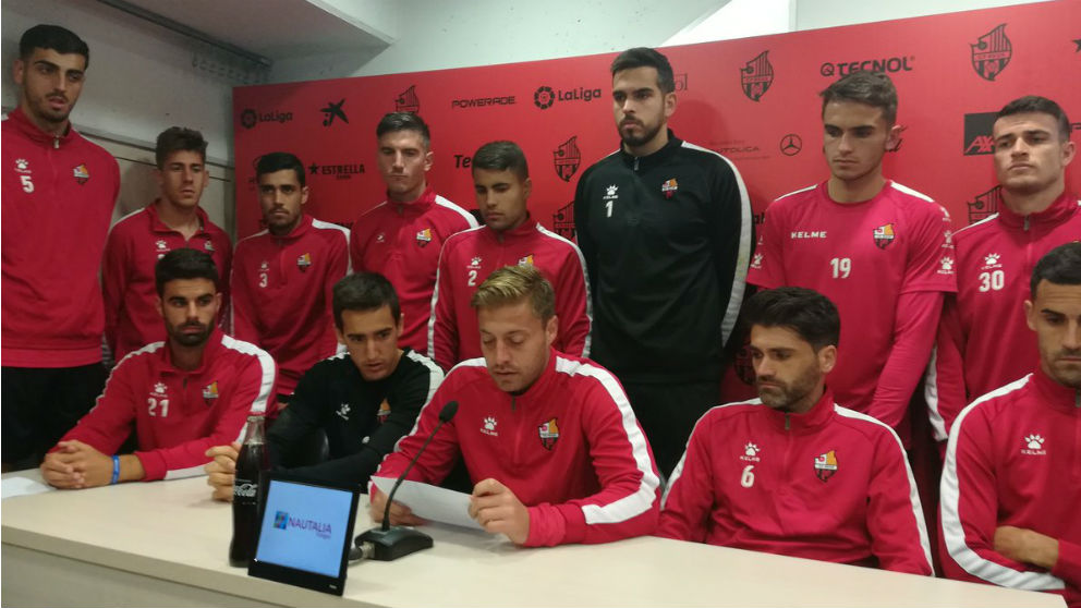 Los jugadores del Reus durante una rueda de prensa (Foto: @CanalReusEsport)