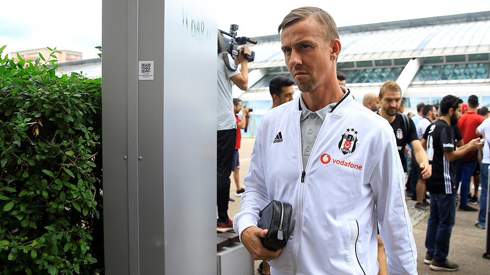 Guti, en la previa de un encuentro del Besiktas en Europa League. (Getty)