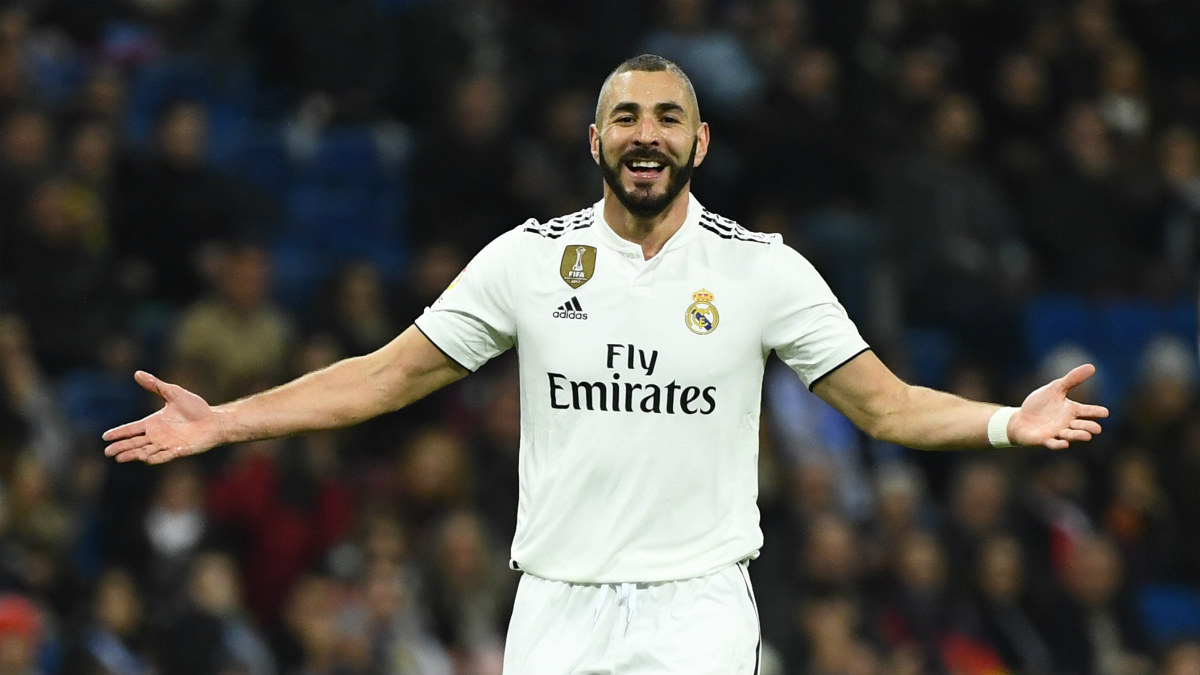 Benzema, durante el último partido del Real Madrid en Liga, frente al Rayo (AFP).