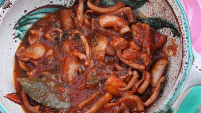 calamares en salsa de almendras
