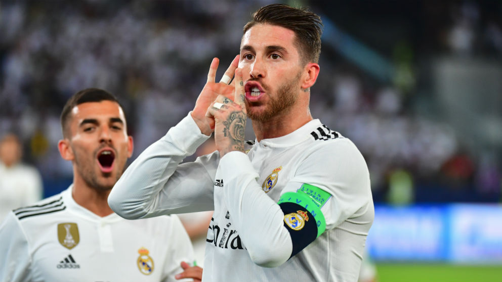 Sergio Ramos celebra su gol en la final del Mundial de Clubes 2018. (AFP)