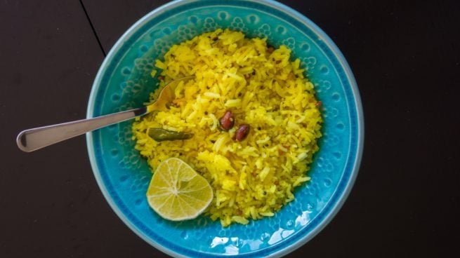 arroz con cúrcuma y limón