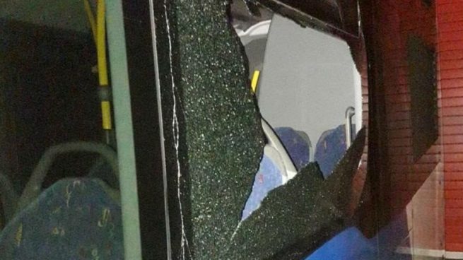 Denuncian ataques a 22 autobuses urbanos de Oviedo por un conflicto laboral