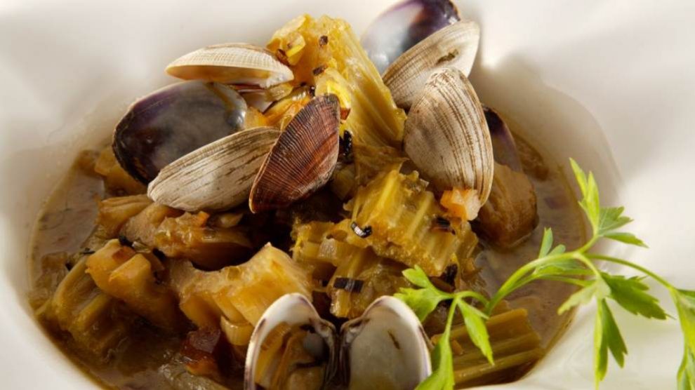 Receta de cardo con almejas