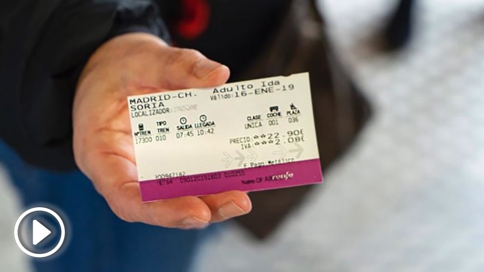 «Soria Ya» compra un billete de tren a Ábalos (RRSS «Soria Ya»).