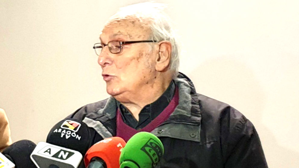 Carlos Saura en la presentación de su libro de fotografías, este viernes en Huesca (Foto: EFE).