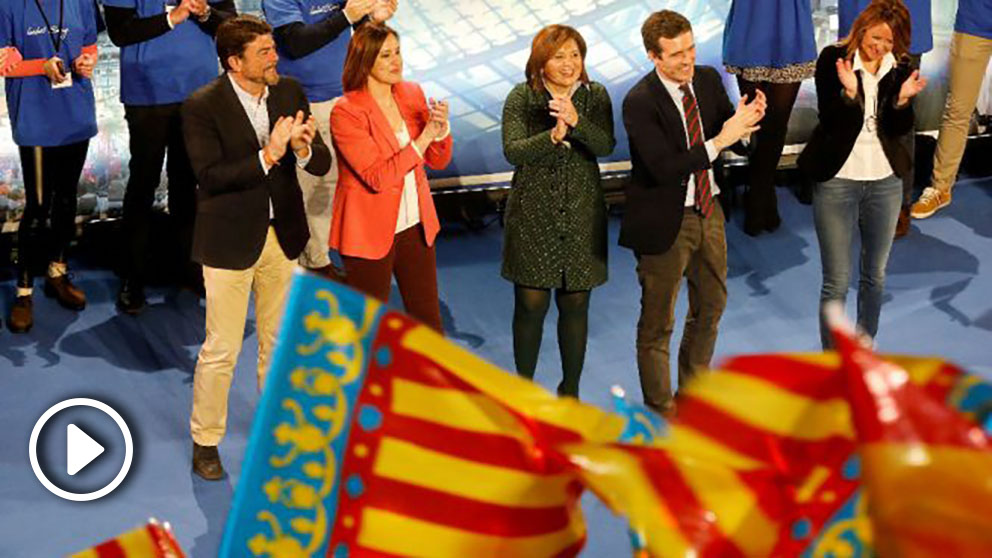 Casado, Bonig y otros candidatos del PP este sábado en Valencia (Foto: EFE).