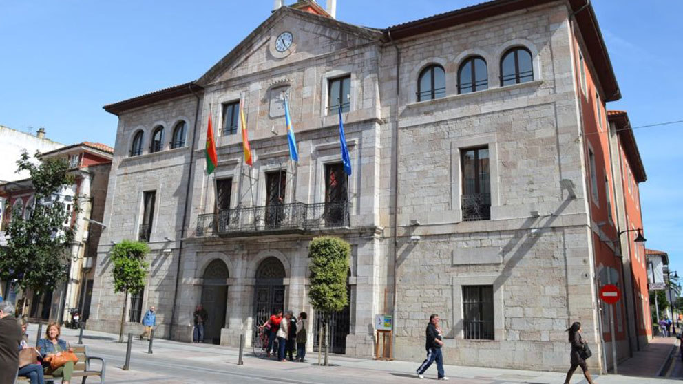 El Ayuntamiento de Llanes, en Asturias.