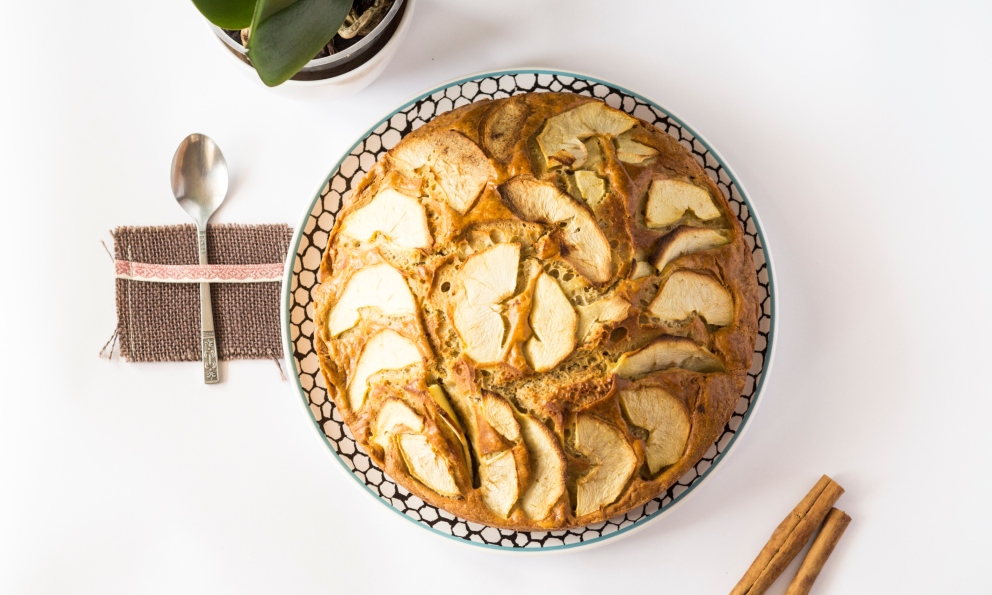 Receta de bizcocho de remolacha y manzana