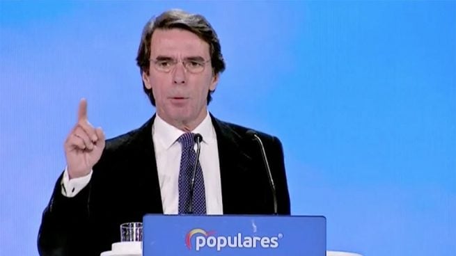 Aznar ataca a VOX: «Más que resolver los problemas, los agudiza»