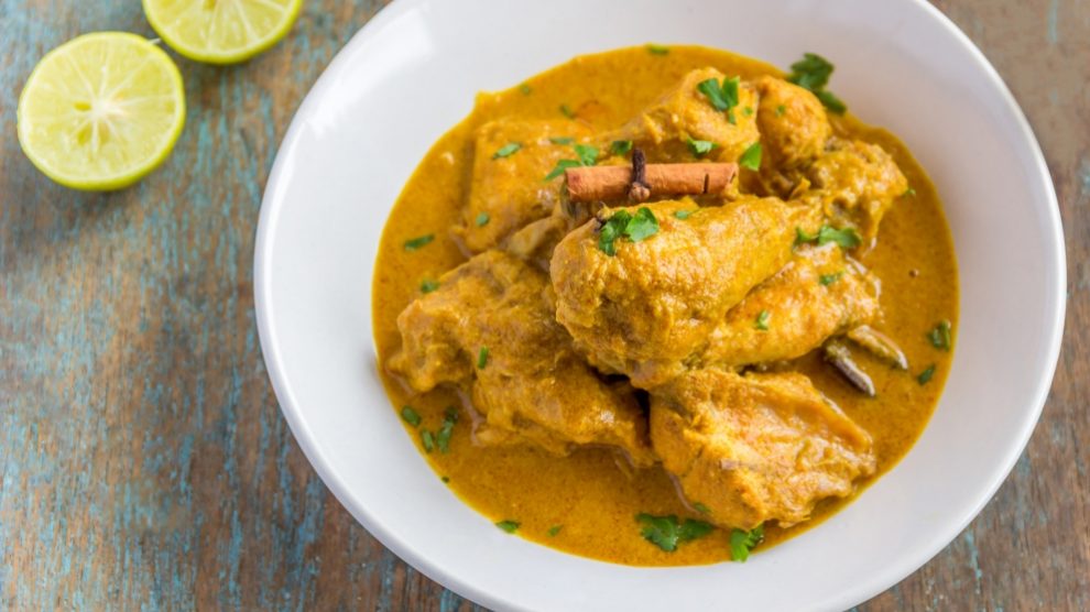 Receta de pollo con yogur al curry