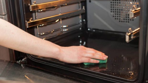 Cómo limpiar el horno con productos naturales - Mejor con Salud