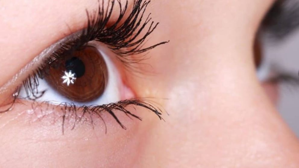 Más del 60% de la población mayor de 45 años sufre de ojos secos.