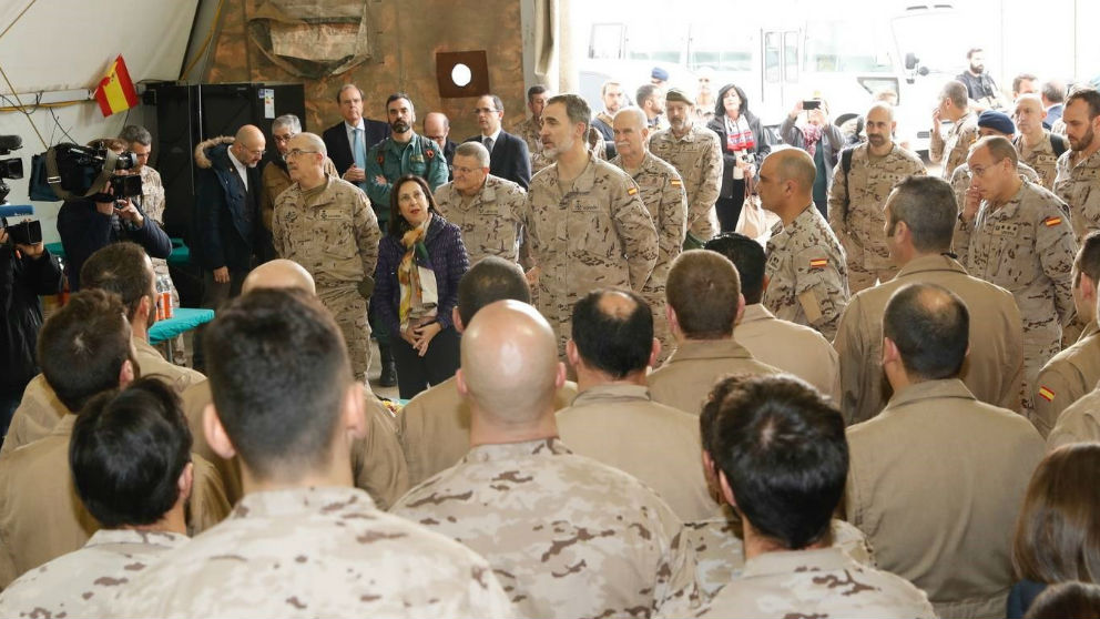 El Rey Felipe VI de visita a las tropas españolas en Irak. Foto: Europa Press