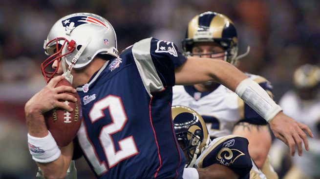 El día que Tom Brady comenzó su leyenda con los Patriots… contra los Rams