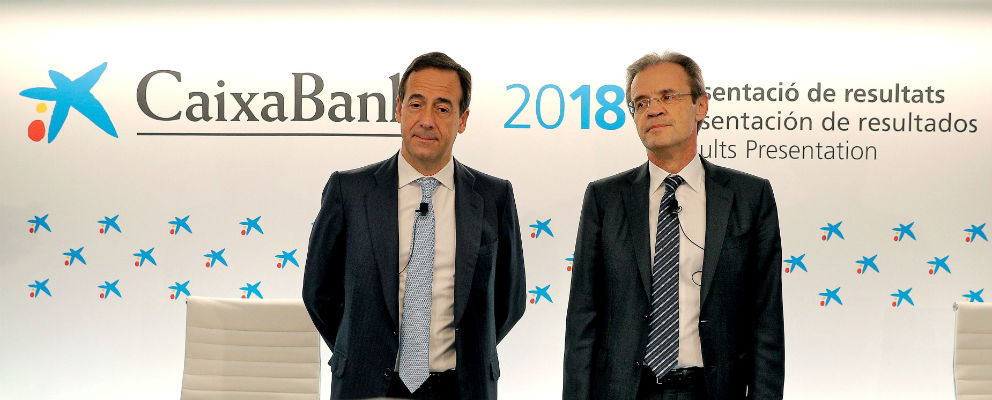 Jordi Gual, presidente de Caixabank, y su CEO Gonzalo Gortázar, este viernes 1 de febrero de 2019 en la presentación de resultados anuales en Valencia