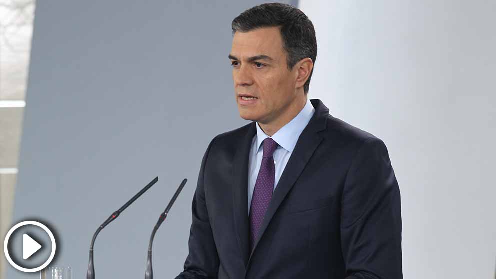 El presidente del Gobierno, Pedro Sánchez, durante su comparecencia en La Moncloa para realizar una declaración oficial sobre la crisis en Venezuela.