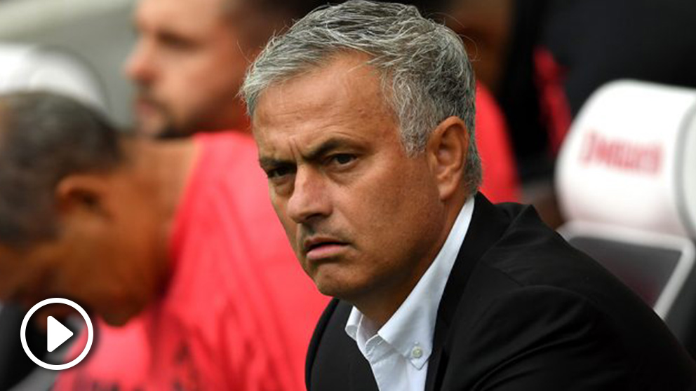 José Mourinho durante un partido con el Manchester United. (Getty)
