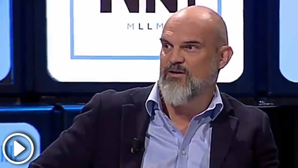 Víctor Sánchez del Real, profesor y consultor en comunicación, frena en seco a un presentador de TVE por tachar de «radical» a VOX