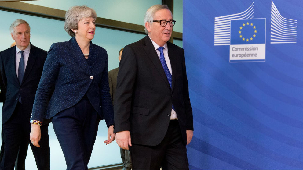 May y Juncker. Foto: Europa Press