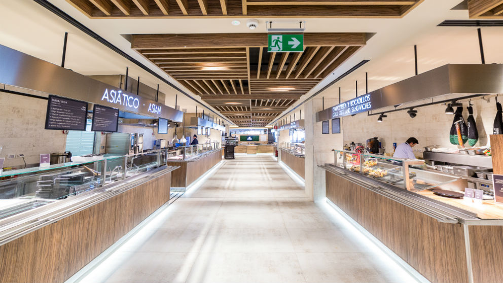 ‘Plaça Gastro Mercat’ en Alicante (Foto: ECI)