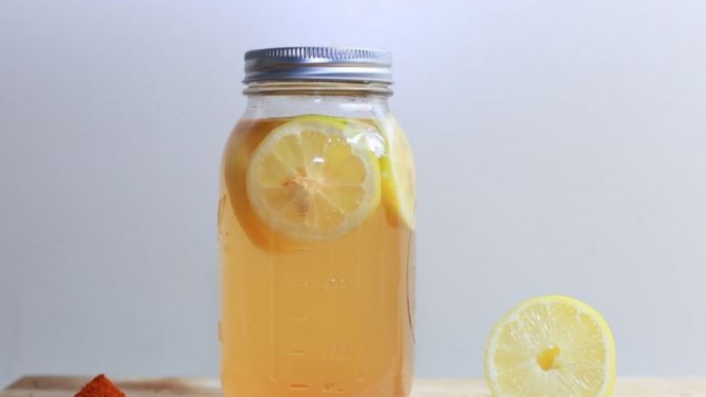 la dieta de la limonada consiste en no ingerir ningún alimento, de modo que sólo se consume esta bebida.