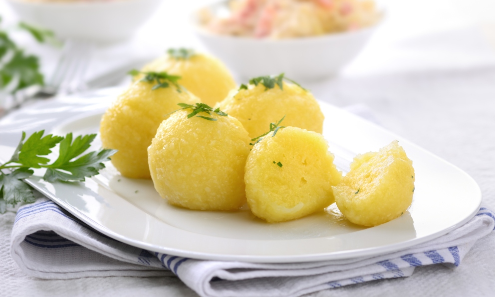 Cocer patatas al microondas: la receta más rápida, fácil y saludable
