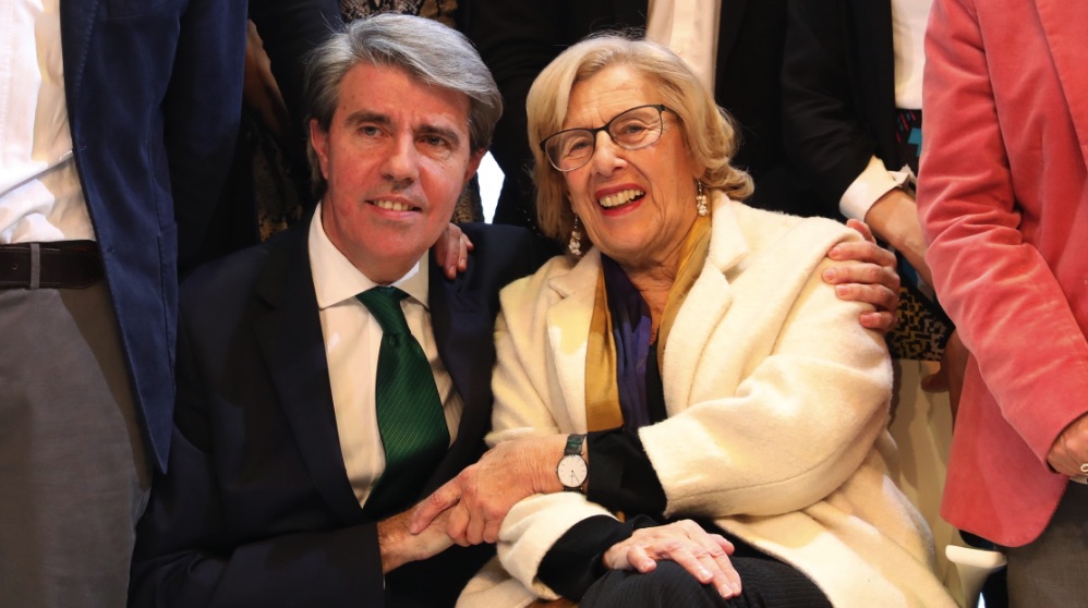 Ángel Garrido junto a Manuela Carmena. (Foto. Madrid)