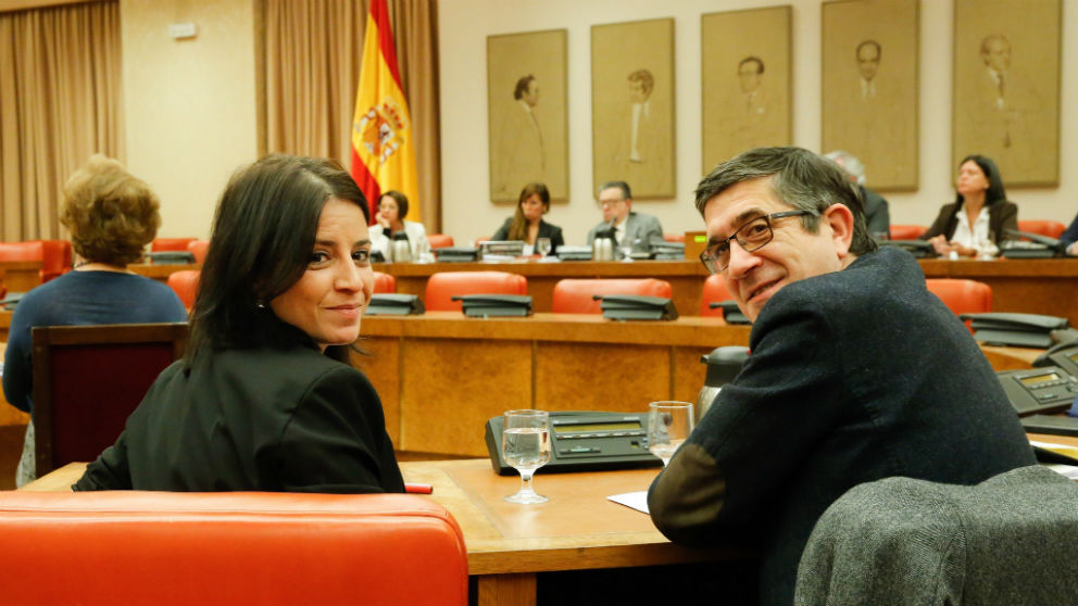 Adriana Lastra y Patxi López, en la Comisión del Congreso para «resolver el problema de Cataluña». (Foto: PSOE)