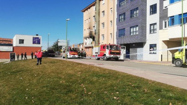 Una explosión de gas en un piso de Burgos causa un muerto