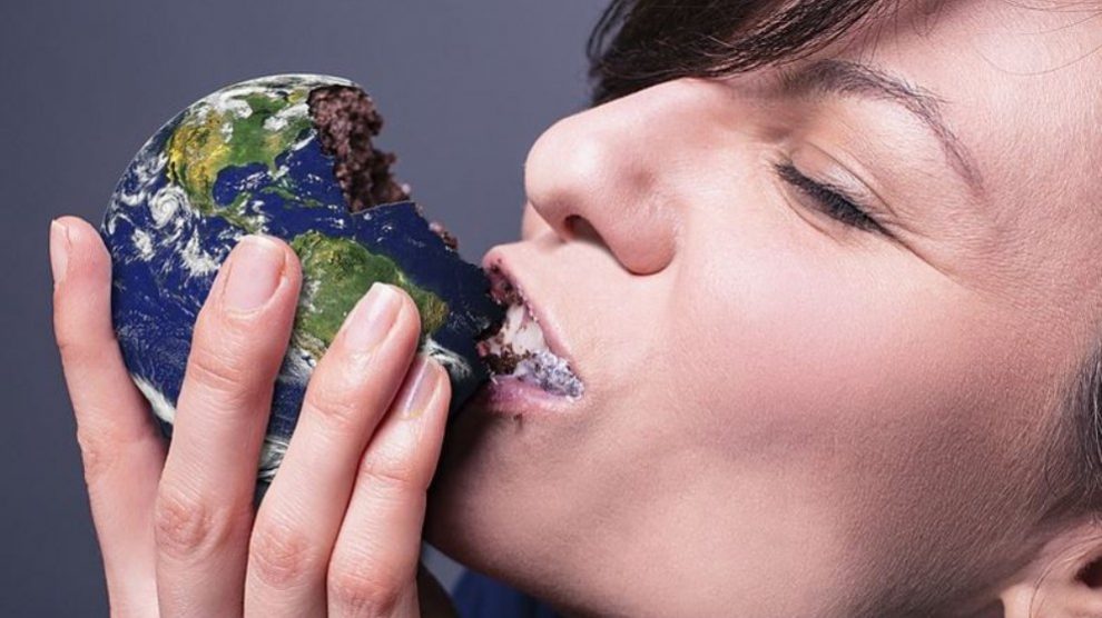 Al tener mucha hambre la boca empieza a llenarse de saliva.