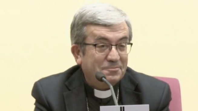 Los obispos: «es distinto no oponerse» a la exhumación de Franco a decir que «la Iglesia apoya»