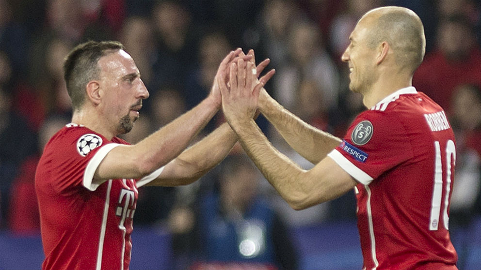 Ribery y Robben durante un partido. (AFP)