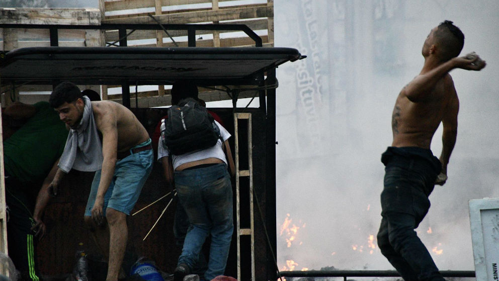 Enfrentamientos en la frontera de Venezuela con Colombia. Foto: Europa Press
