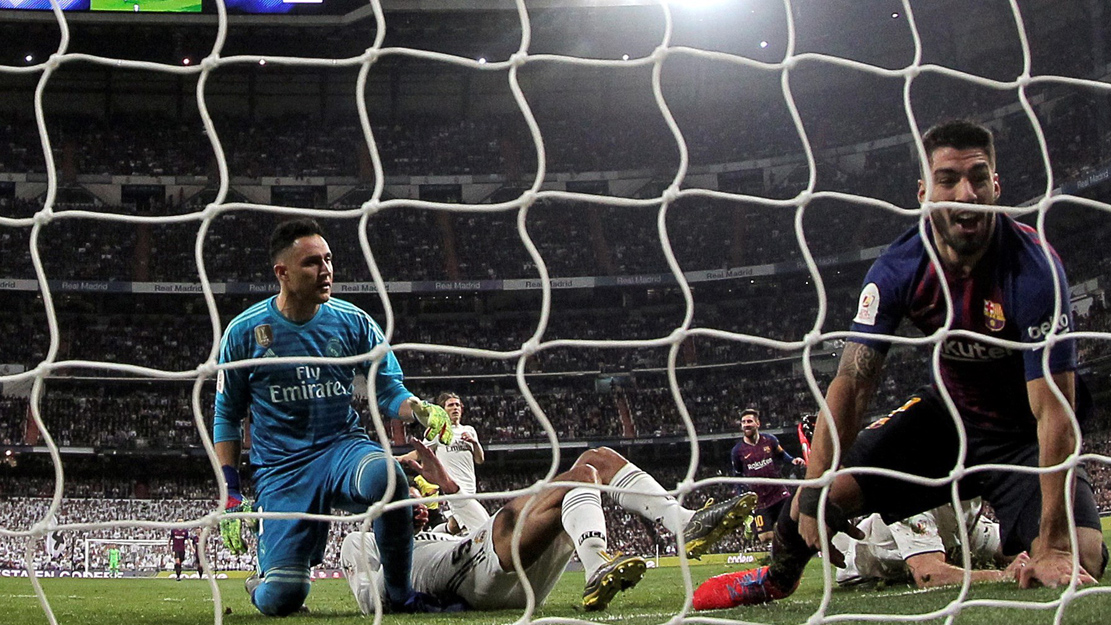 Keylor Navas, tras encajar el segundo gol del Barcelona (EFE).