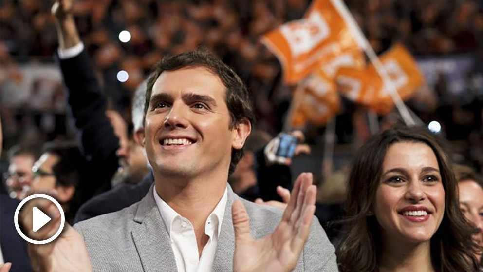 Albert Rivera e Inés Arrimadas. (Foto: AFP)