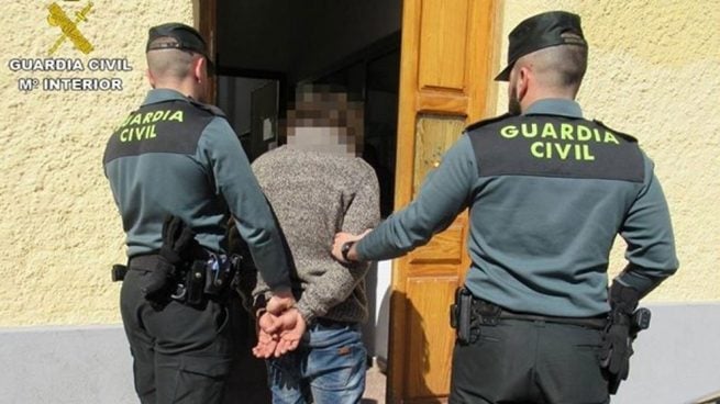 hombre-eyaculo-pasajera-autobus-valencia-condenado