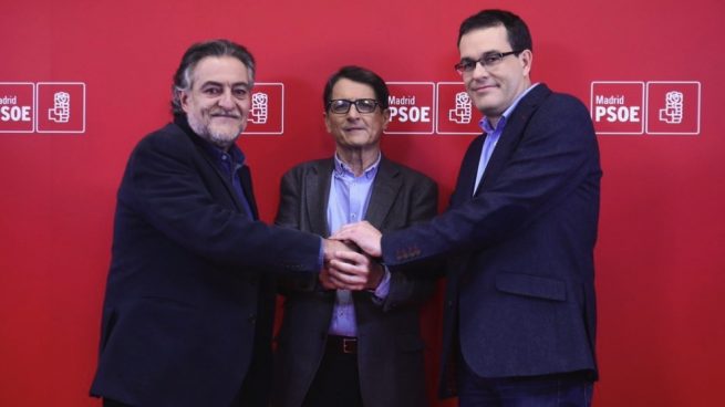 Pepu Hernández, Manuel de la Rocha y Chema Dávila, en el debate. (Foto. PSOE)