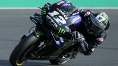 Maverick Viñales rueda en el circuito de Losail en Qatar. (AFP)