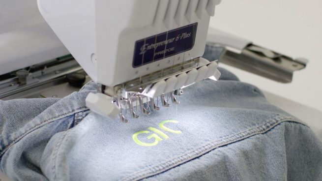 Zara lanzará una colección donde el cliente podrá imprimir su nombre