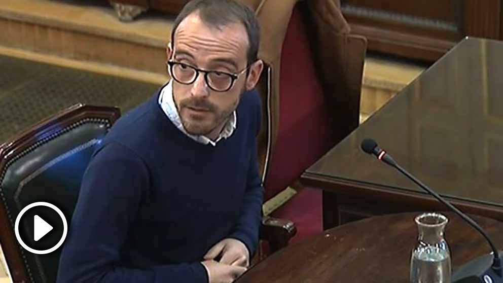La Fiscalía pide que se investigue a un alto cargo de la Generalitat por mentir al Tribunal del 1-O
