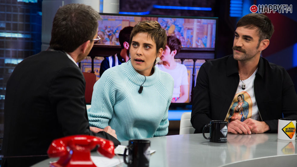 María León confiesa en ‘El Hormiguero’ que el amor ha surgido en el rodaje de ‘Allí Abajo’