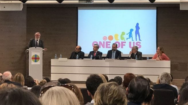 El presidente de la Fundación Valores y Sociedad y de la Federación Europea 'One of Us', en defensa de la vida, Jaime Mayor Oreja, durante la 'Jornada CEU por la vida', celebrada en la facultad de la Universidad San Pablo CEU de Madrid.